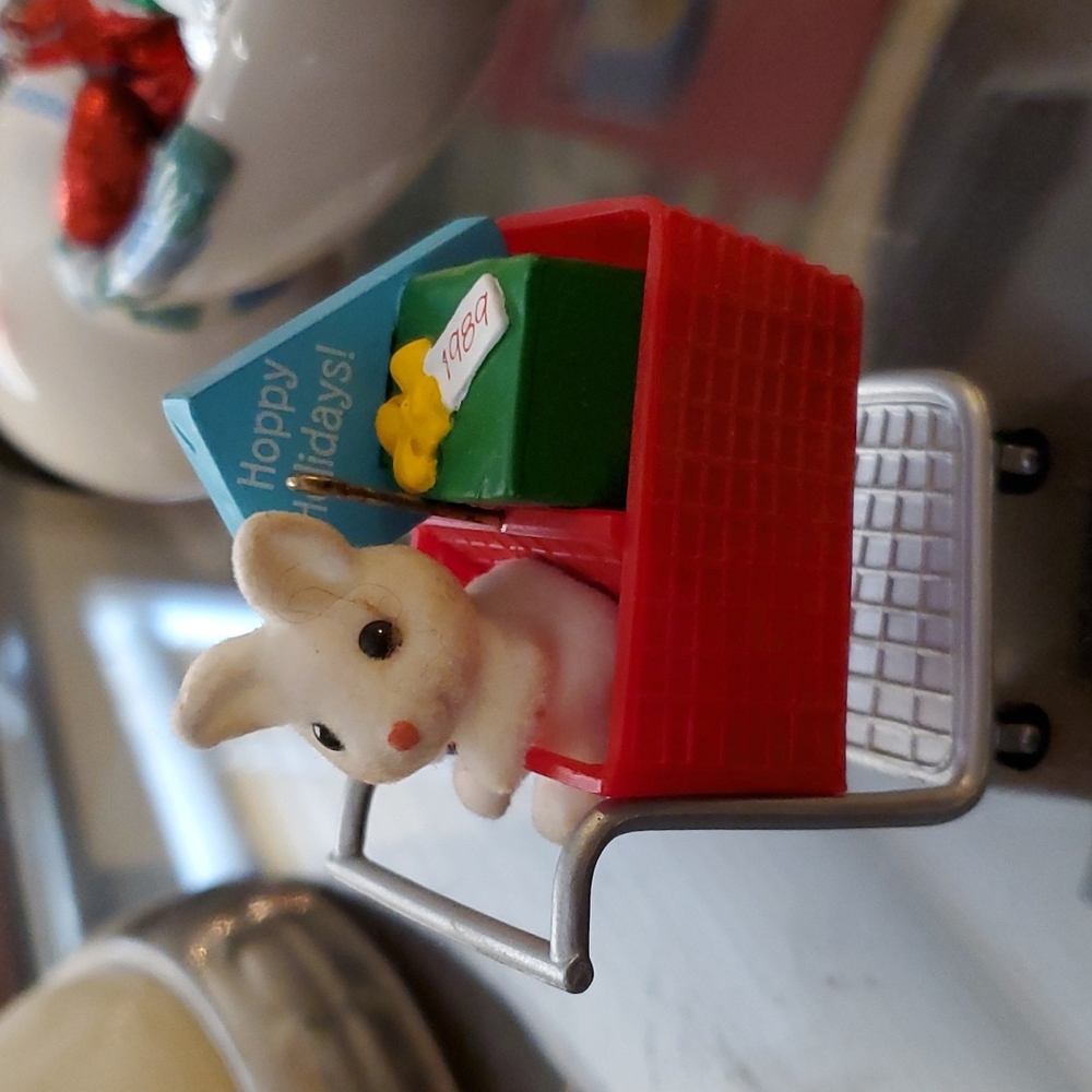 1990 shopping cart ornament
